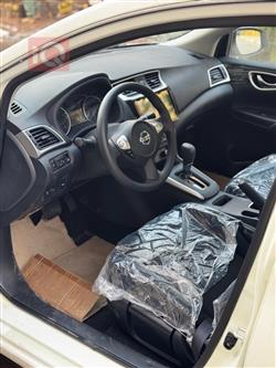 نیسان سێنترا